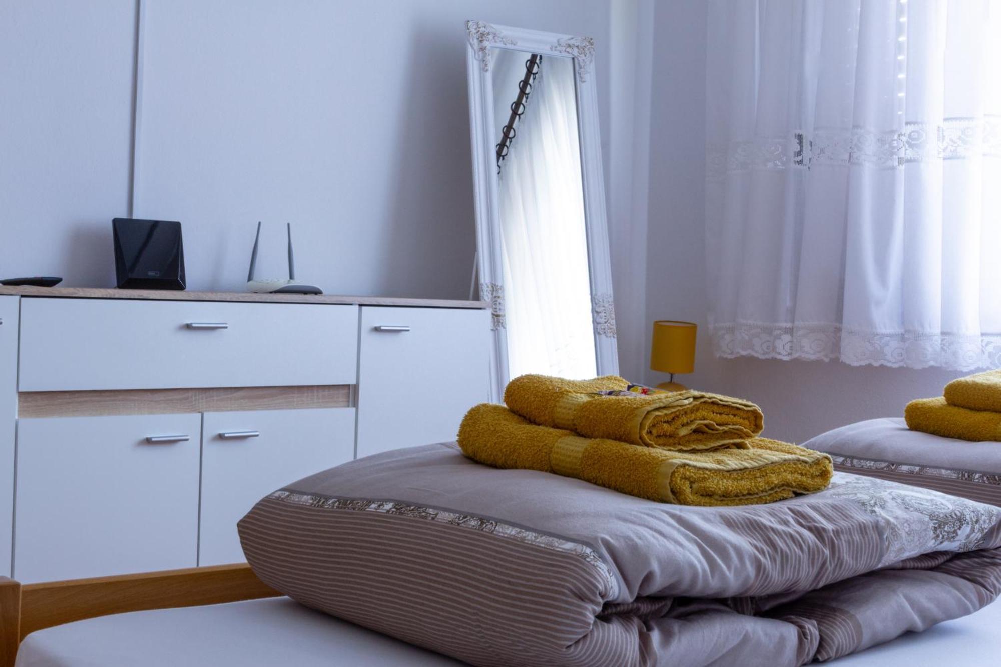 Sea View Retreat With 170Mbps Wifi And Sunny Balcony Apartment Kastav Exterior foto
